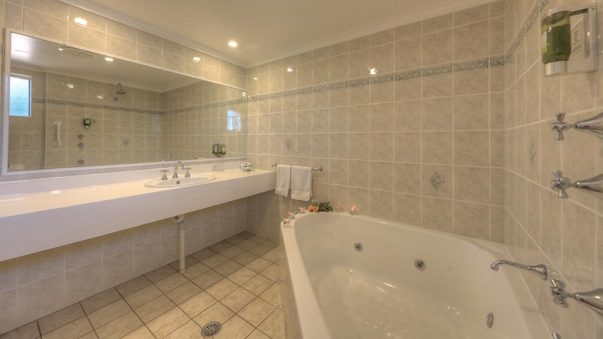 Endeavour Court Motor Inn Даббо Екстер'єр фото
