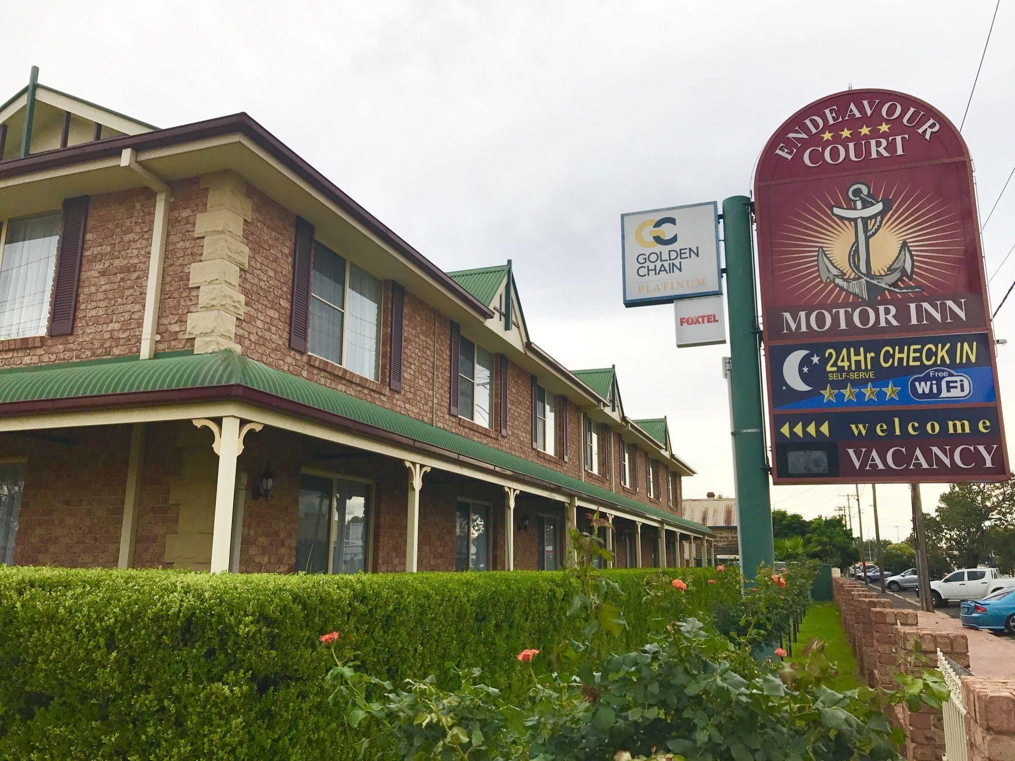 Endeavour Court Motor Inn Даббо Екстер'єр фото